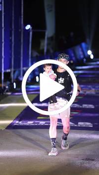 BIB:  <button type="button" onclick="openModal(27383079)" class="btn btn-primary btn-sm float-right" data-toggle="modal" data-target=".modal-high-quality">
                <i class="fa fa-download"></i> Download
                </button>